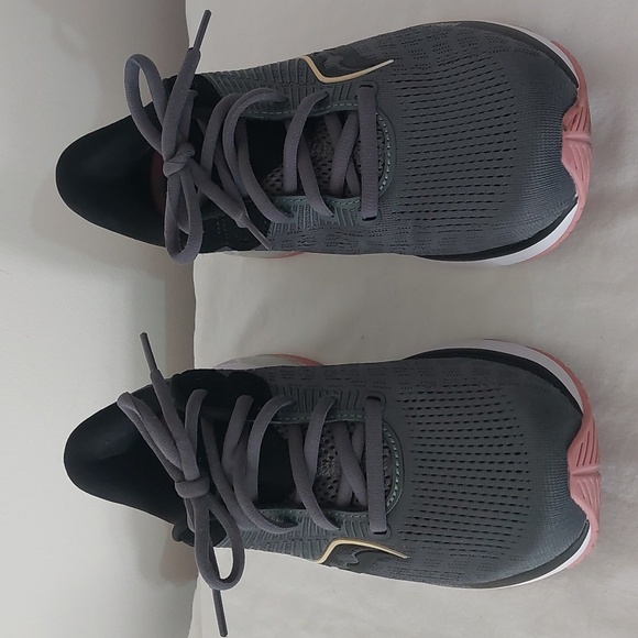 Saucony Women Guide 14 NWT - Picture 2 of 6